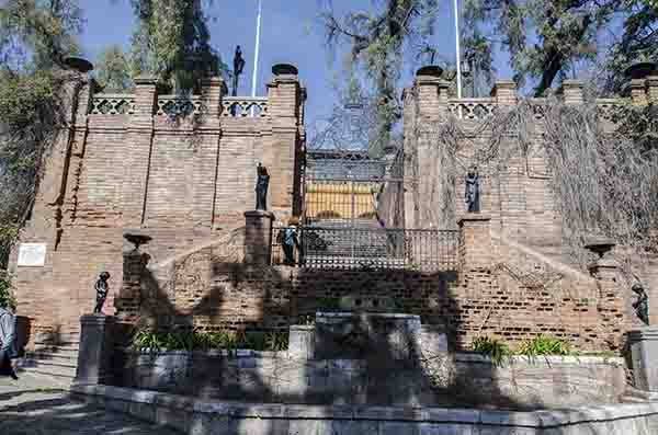118 - Chile - Santiago de Chile - cerro Santa Lucia - castillo Hidalgo